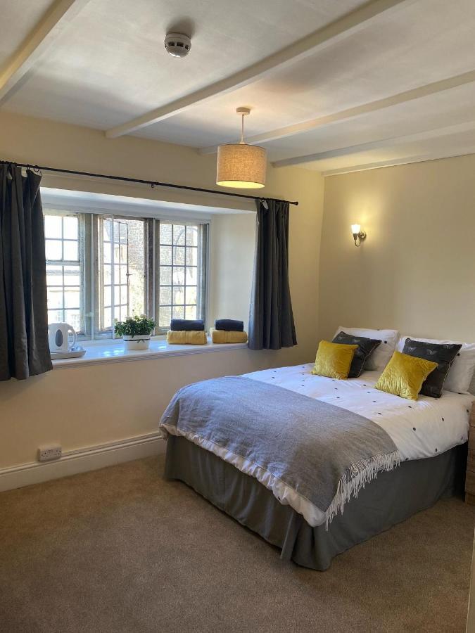 The Fleur-De-Lis Hotel Chiselborough Esterno foto